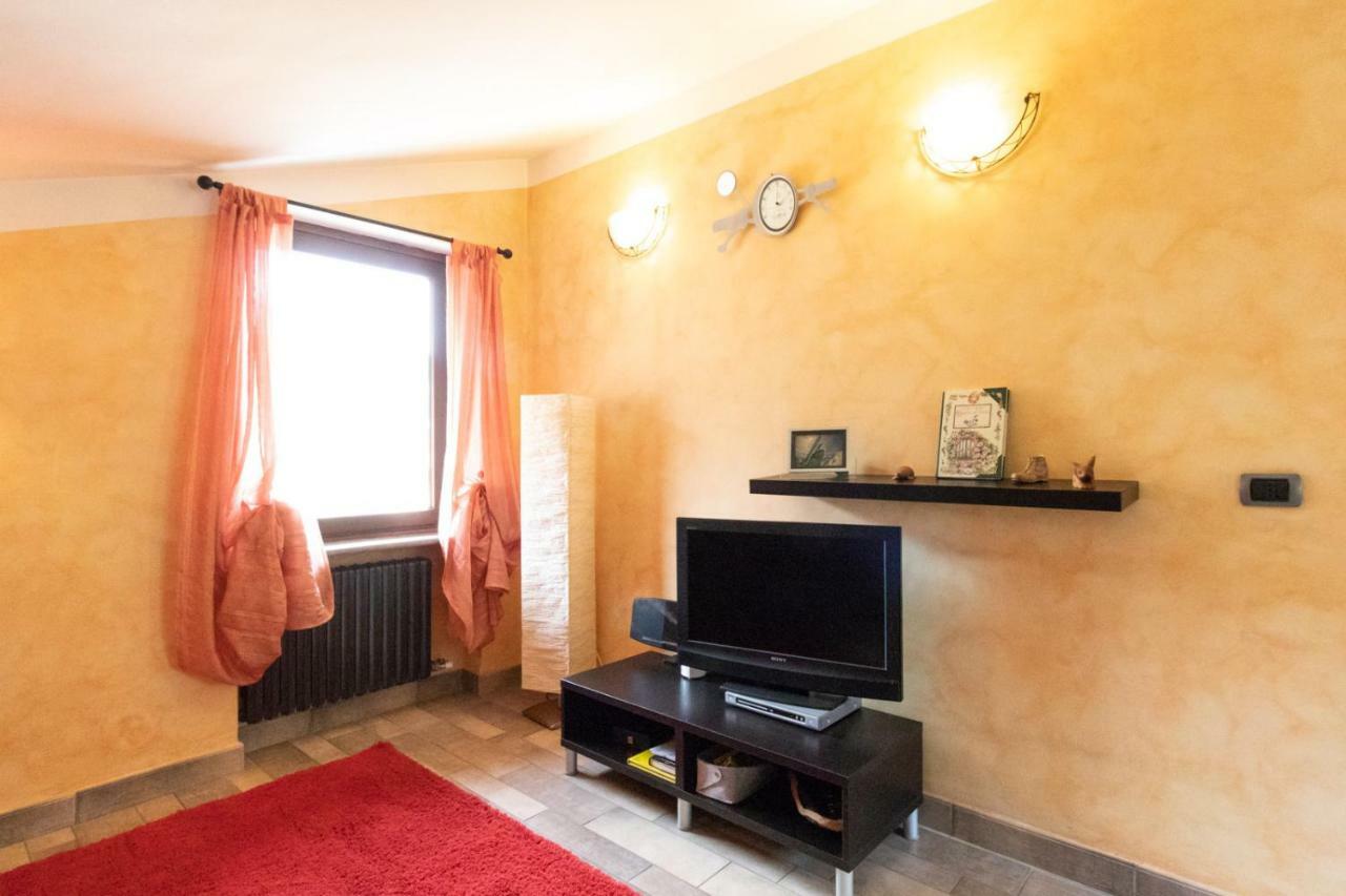 Casa Di Tia Leilighet Aosta Eksteriør bilde